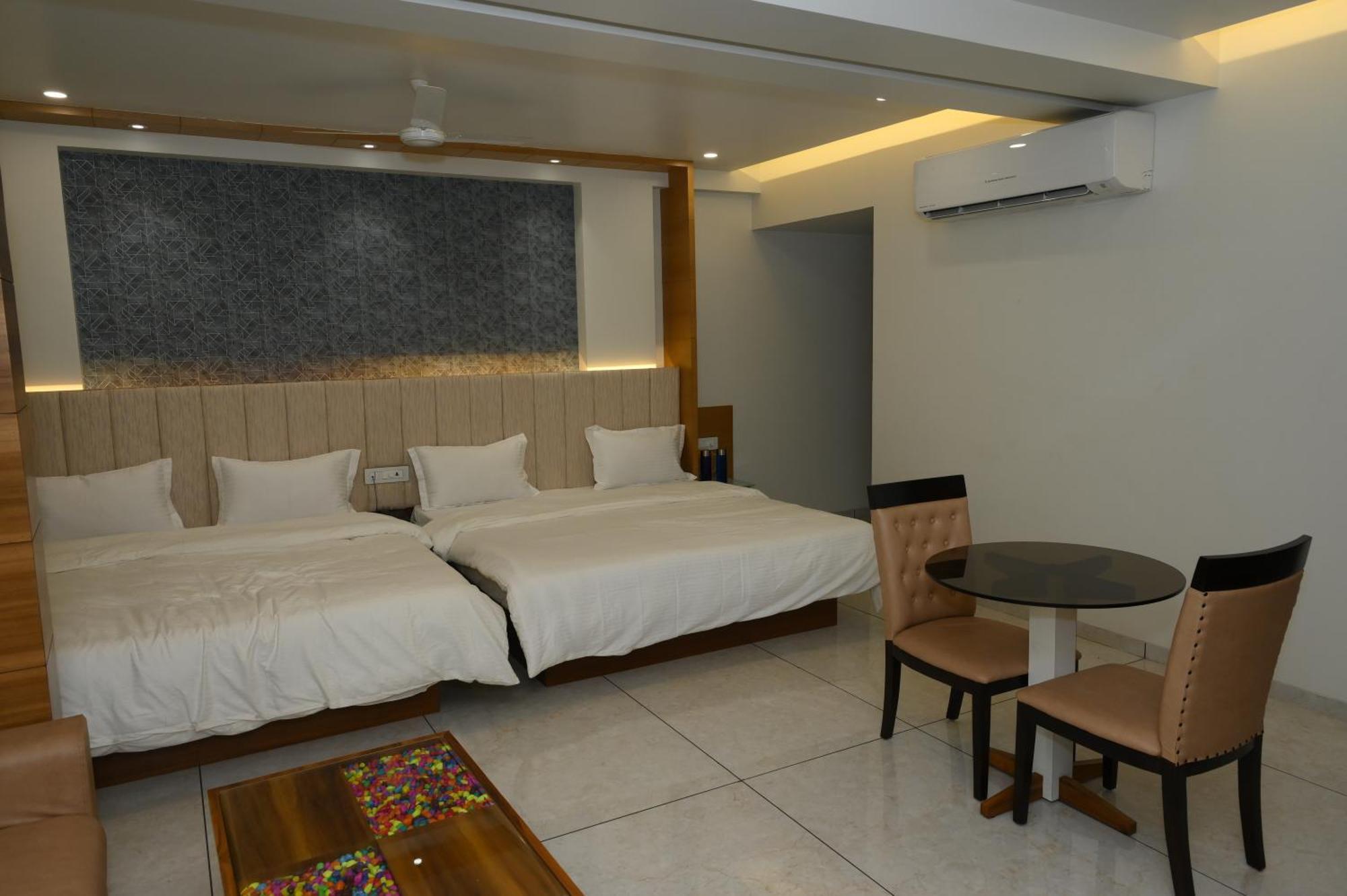 Hotel Parqotel Arnala Екстер'єр фото