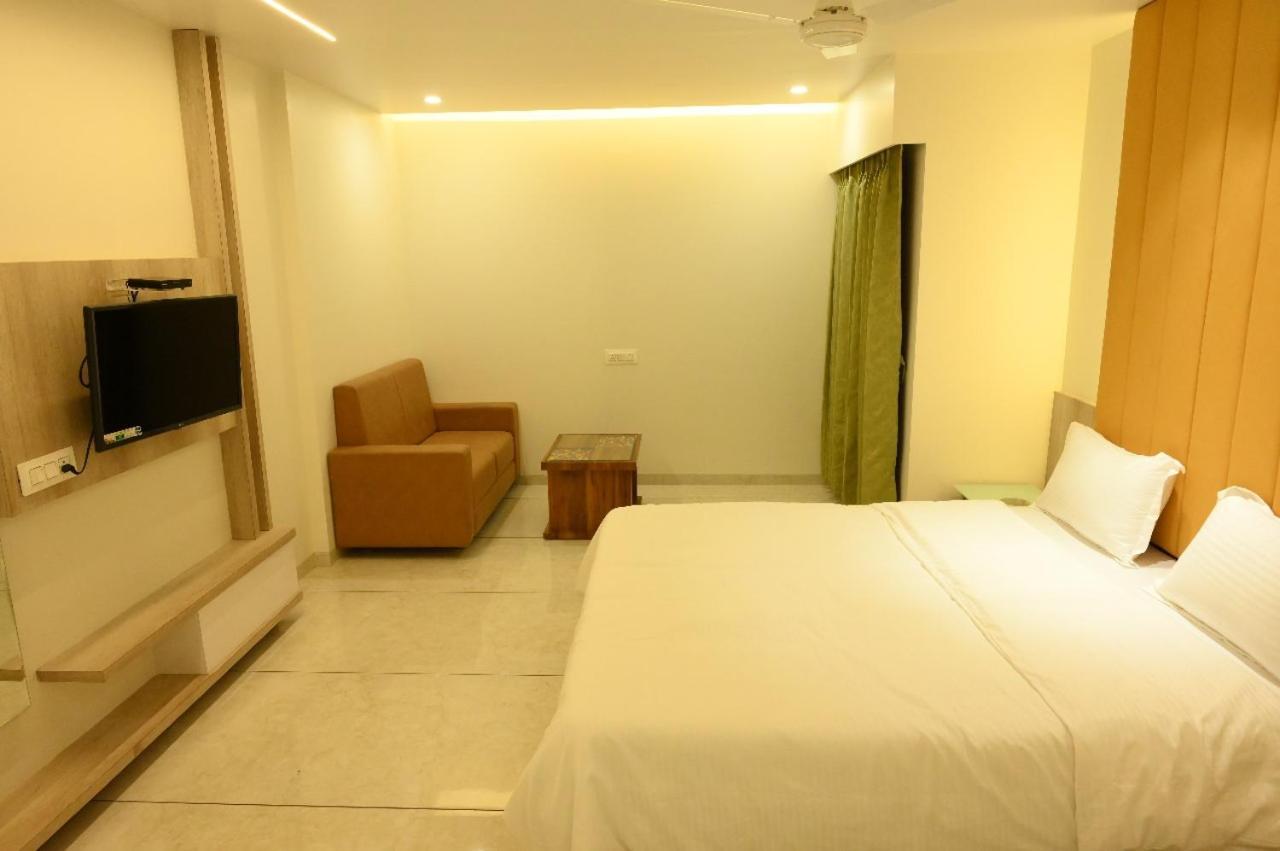 Hotel Parqotel Arnala Екстер'єр фото